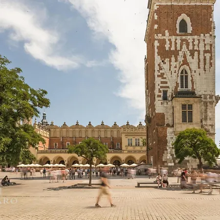 Hotel apartamentowy Rynek 29 Main Square By Luvaro Kraków