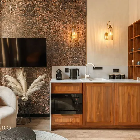 Rynek 29 Main Square By Luvaro Hotel apartamentowy *