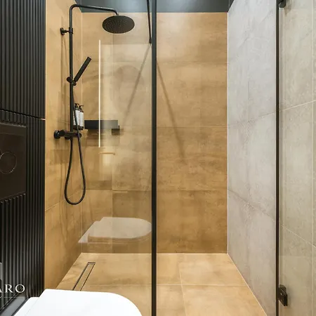 Hotel apartamentowy Rynek 29 Main Square By Luvaro