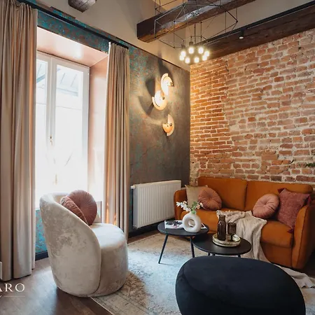 Hotel apartamentowy Rynek 29 Main Square By Luvaro *