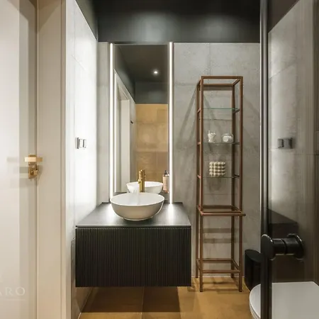 Hotel apartamentowy Rynek 29 Main Square By Luvaro